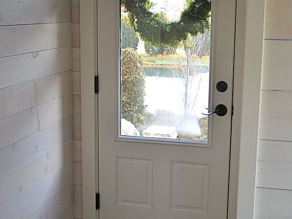 Mudroom / Laundry Entrance