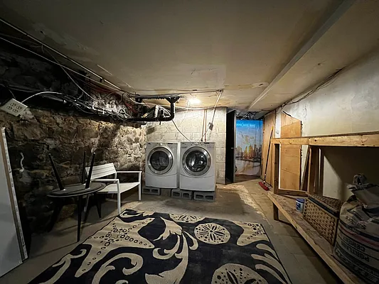 Rented by JB Mac Real Estate Inc. | media 20