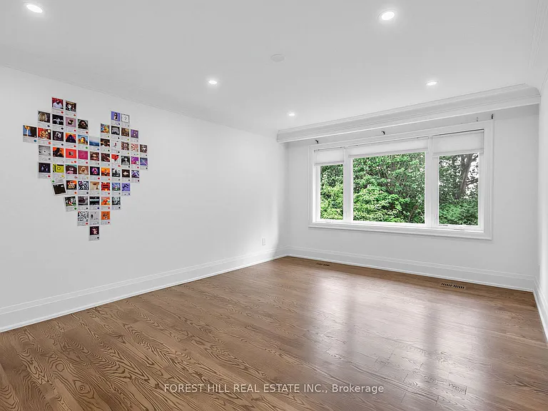 33 Warlock Cres — Photo 22