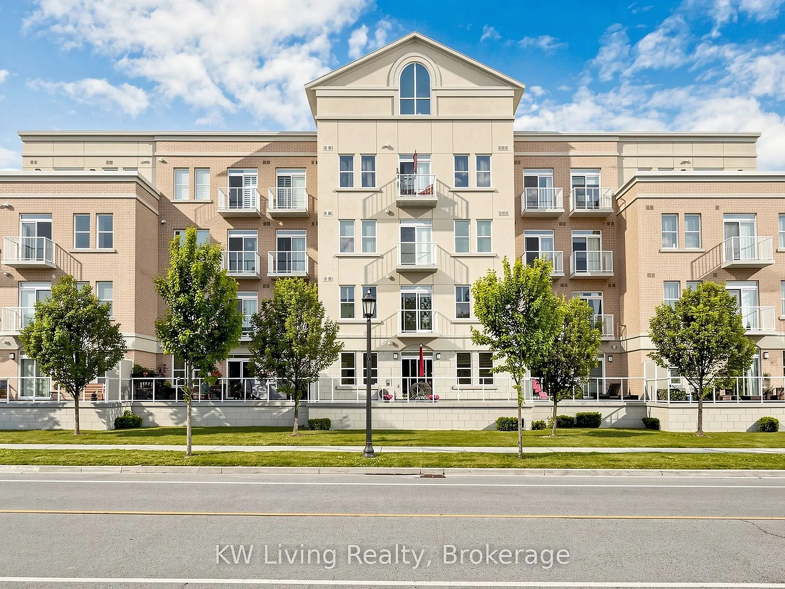 2 bed, $2,850 — Photo 1