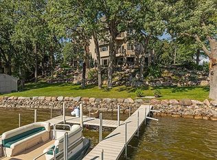 6871 Beach Rd, Eden Prairie, MN 55344