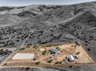 35740 Brian Ave, Agua Dulce, CA 91390