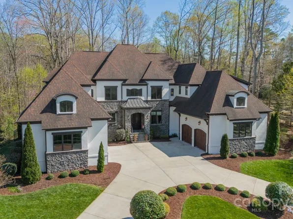 1017 Seminole Dr, Marvin, NC 28173