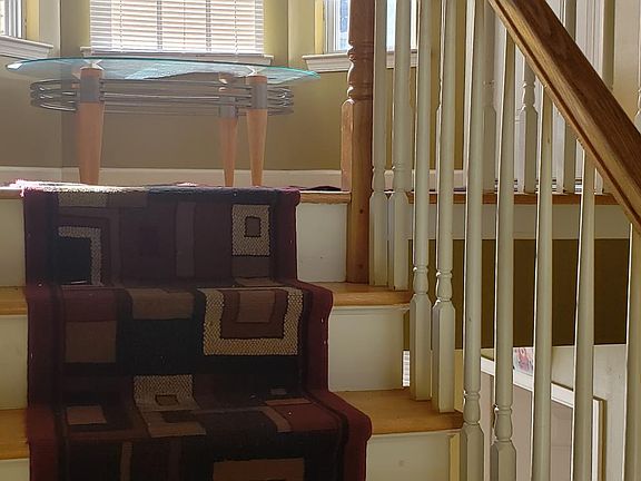 2nd image of 119 S 12th St #2