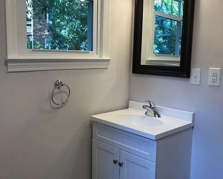 800 Lockland Ave #2 — Photo 6