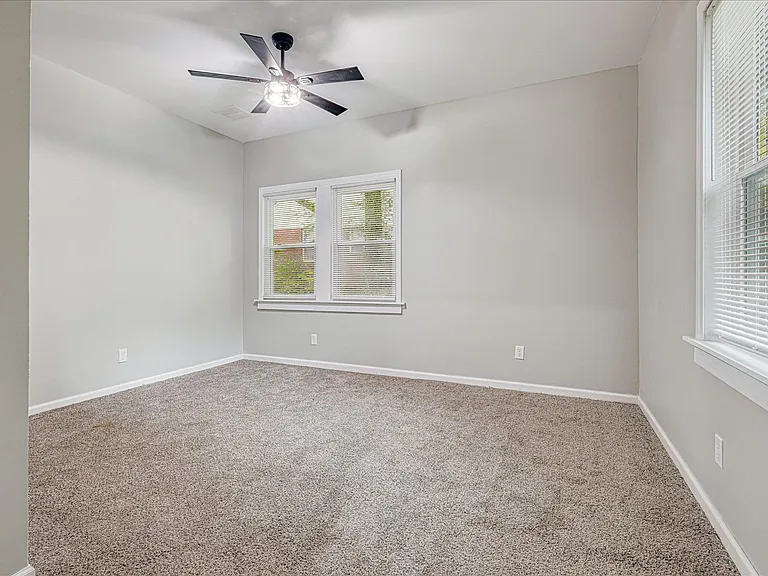 3587 Cowden Ave — Photo 11