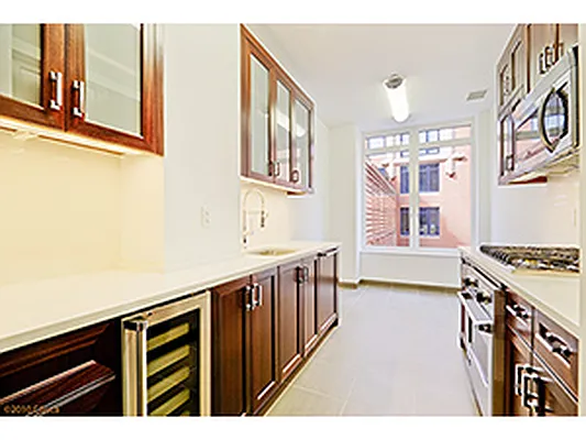 Sold by Corcoran | media 19