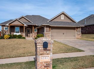 6101 Beverly Hills Dr, Edmond, OK 73034