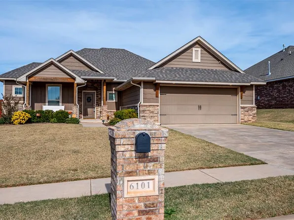 6101 Beverly Hills Dr, Edmond, OK 73034