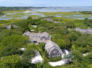 8 Monomoy Rd, Nantucket, MA 02554