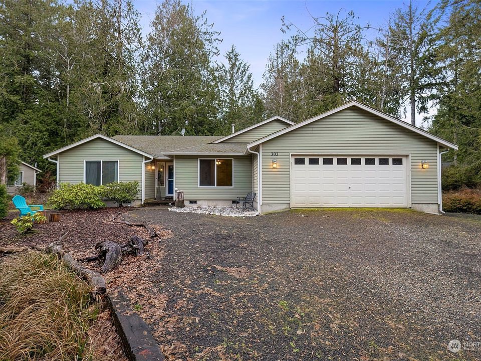 1st image of 303 E Pointes Drive E