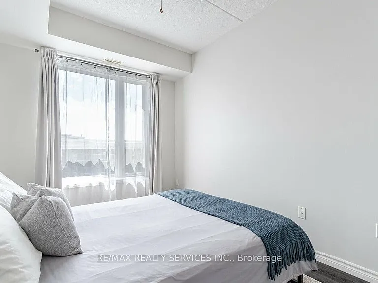 630 Sauve St #510 — Photo 12