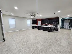 3 bed, 2.0 bath, 1877 sqft, $2,500 — Photo 4