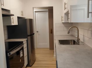 Villa Katya, New Westminster, BC V3M 3K2