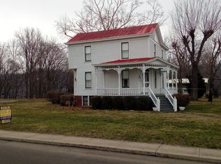 101 S 2nd St, Ripley, OH 45167