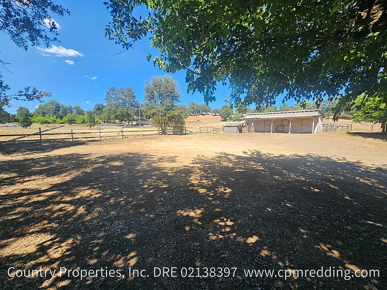 12183 Dry Creek Rd — Photo 38