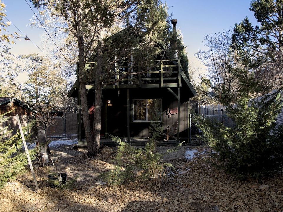 1st image of 819 Leonard Ln