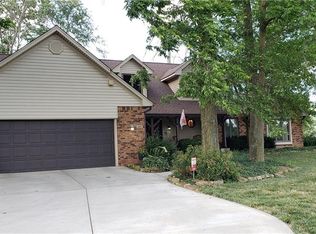 280 E Creekside Ct W, Franklin, IN 46131
