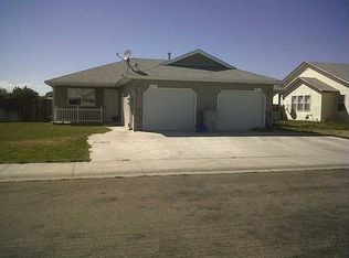 483 NW Wood Duck Pl, Mountain Home, ID 83647