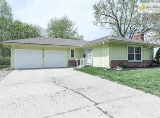 315 S Troost St, Olathe, KS 66061