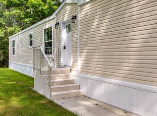 91 Atlantic Ave, Norwich, CT 06360