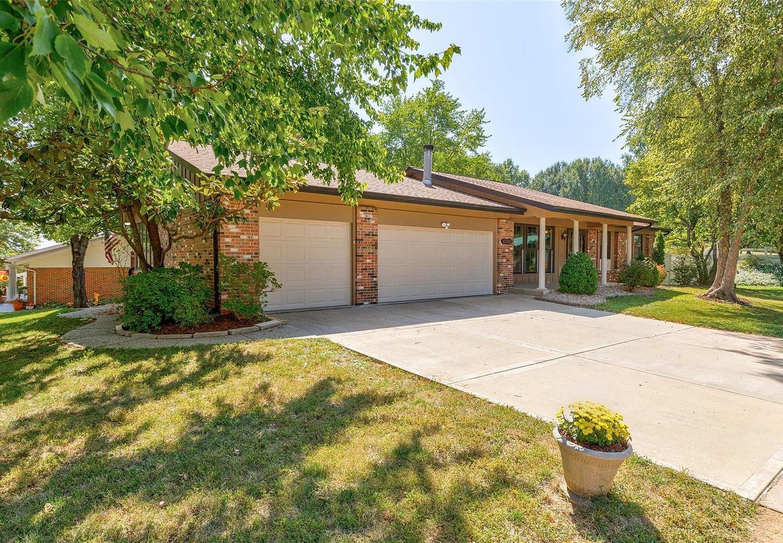 6000 Windleigh Ln, Saint Louis, MO 63128 MLS 23056508 Zillow