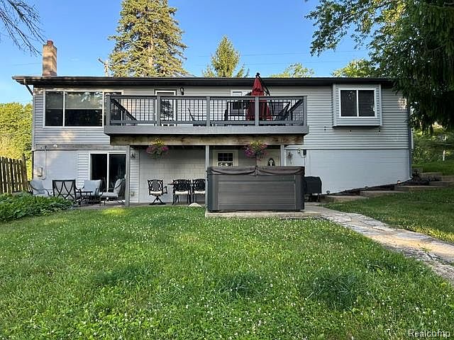 1st image of 15471 Whitaker Rd
