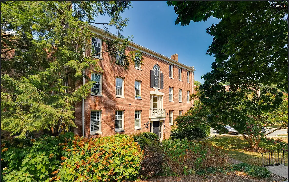 1 bed, 773 sqft, $2,550 — Photo 2