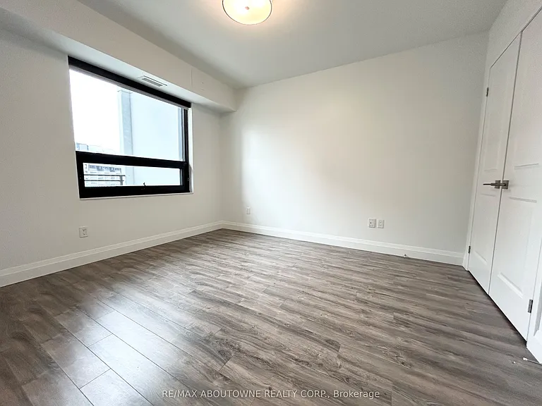 460 B Belmont Ave W #508 — Photo 11