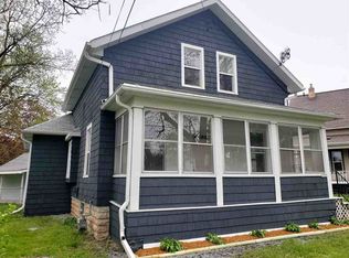 1727 Elmwood Ave, Oshkosh, WI 54901