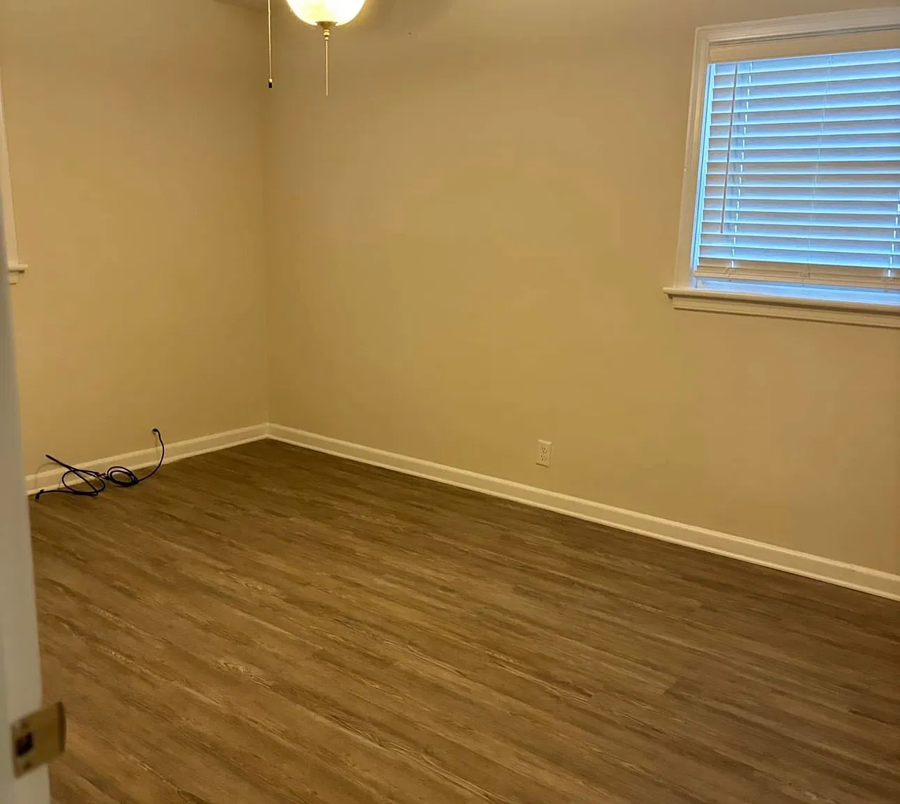4 bed, 2.5 bath, 1500 sqft, $2,800 — Photo 2