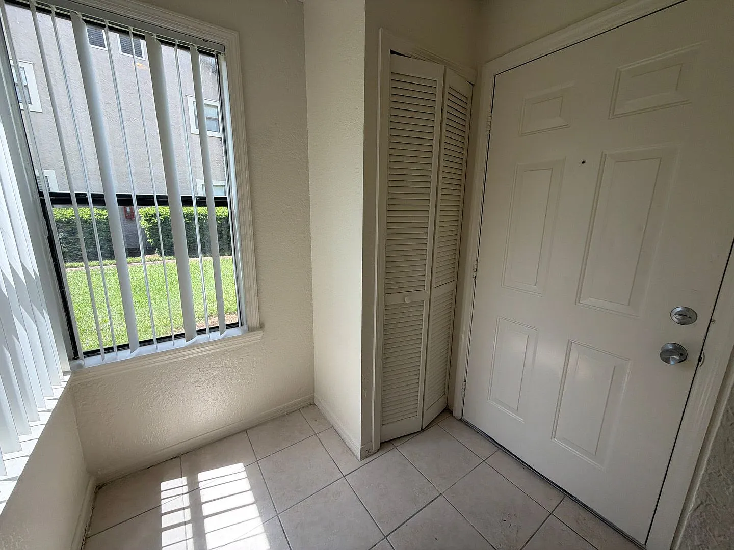 A Roomy 2BR/2BA Retreat in Winter Park — Photo 3