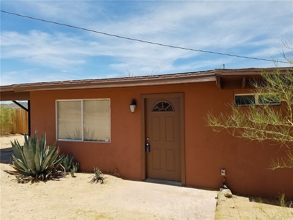 1st image of 56236 Lilac Ln