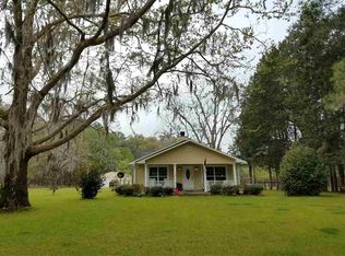 4240 NW Farm Center Rd, Greenville, FL 32331