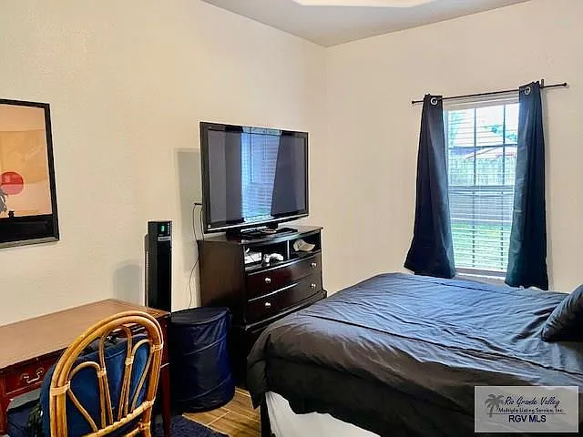 5771 Greenwood Dr #GREAT LOCATION — Photo 11