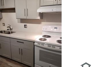 1270 Rosalia Ave, Hemet, CA 92543