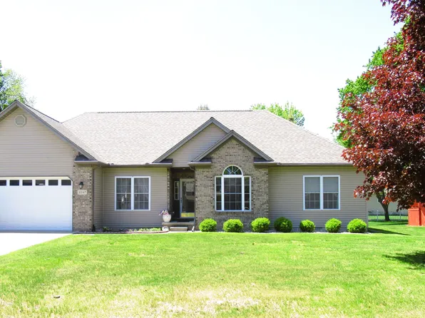 3267 Driftwood Dr, Port Huron, MI 48060