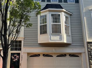 3822 Watkins Mill Dr, Alexandria, VA 22304
