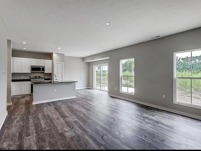 349 Lenell Loop — Photo 6