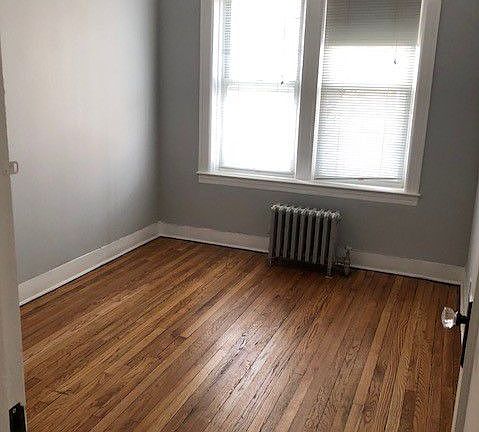 2nd image of 2053 29th St APT 2F