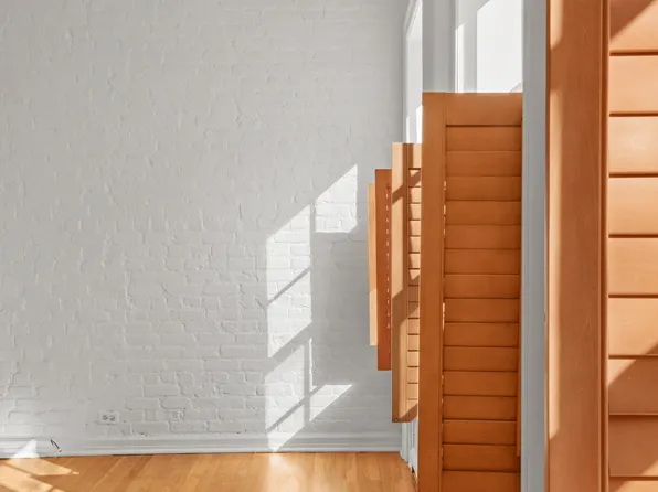 219 East 31st Street image 11 of 11