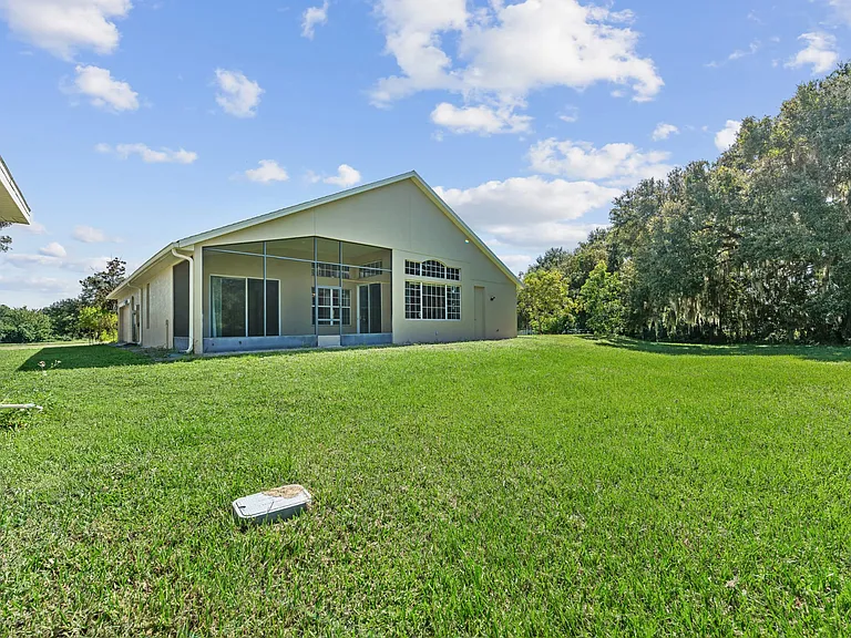 3330 Earle Ct — Photo 25