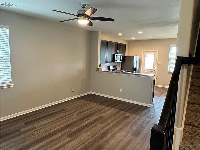 3831 W Alessano Ln — Photo 6