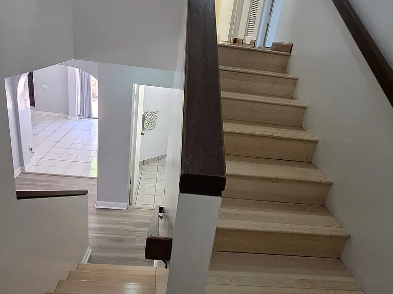 943 11th Ave — Photo 23