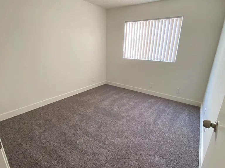 B & B Apartments — Photo 11