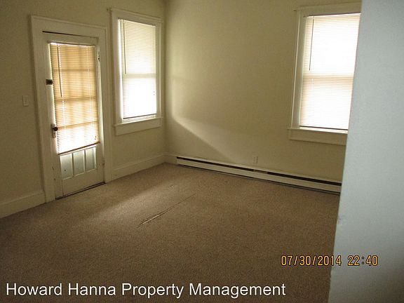 3rd image of 242 Ethel Ave APT 3