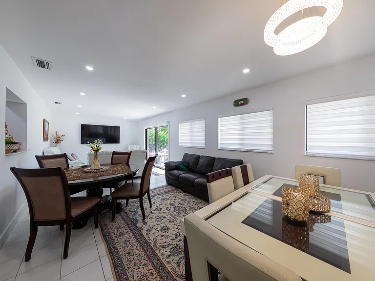 19311 Sterling Dr — Photo 16