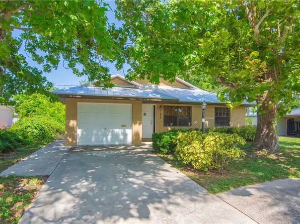 1626 4th Ct, Vero Beach, FL 32960