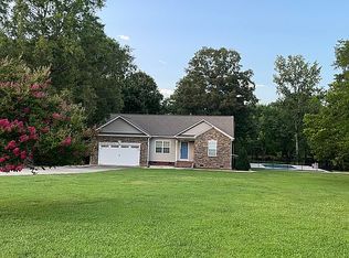 326 Daves Rd, York, SC 29745