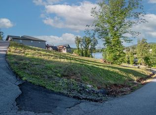 0 Mountain Breezes Dr, Hayesville, NC 28904
